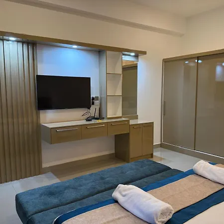 Ocean Breeze Negombo - Alandra Apartment Exterior photo
